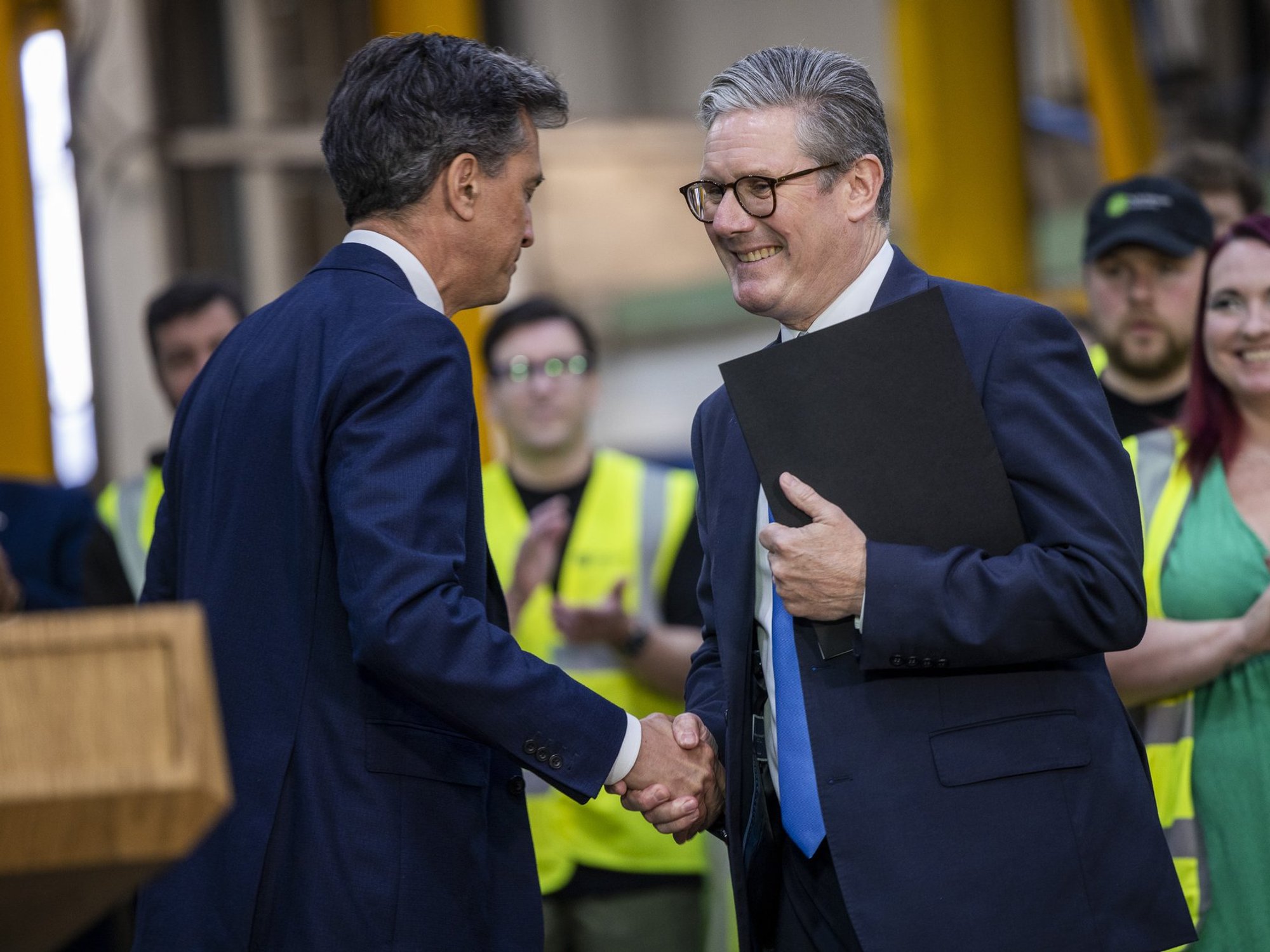 Huge £31billion investment in Britain is pulled over Labour's red tape and 'mad Net Zero agenda'