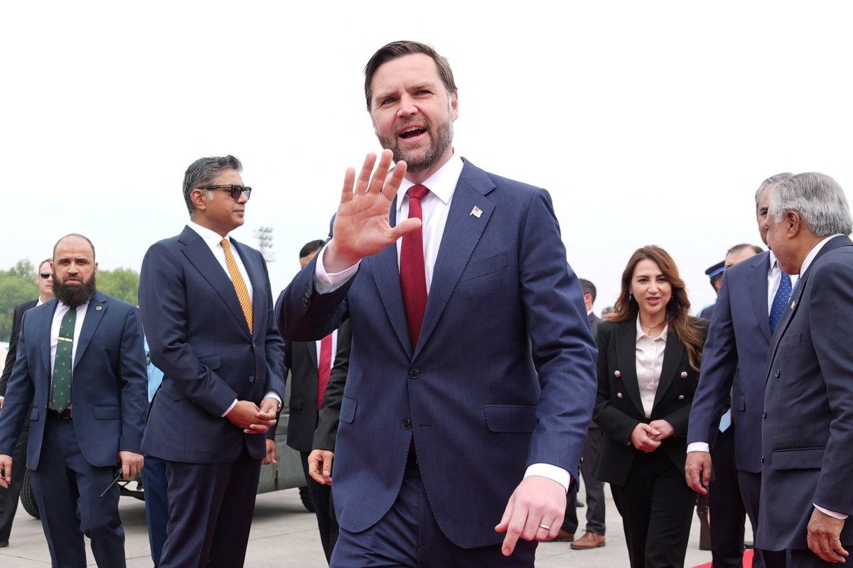 JD Vance arrives in Pakistan for ‘make or break’ peace talks with Iran as ceasefire hangs by a thread