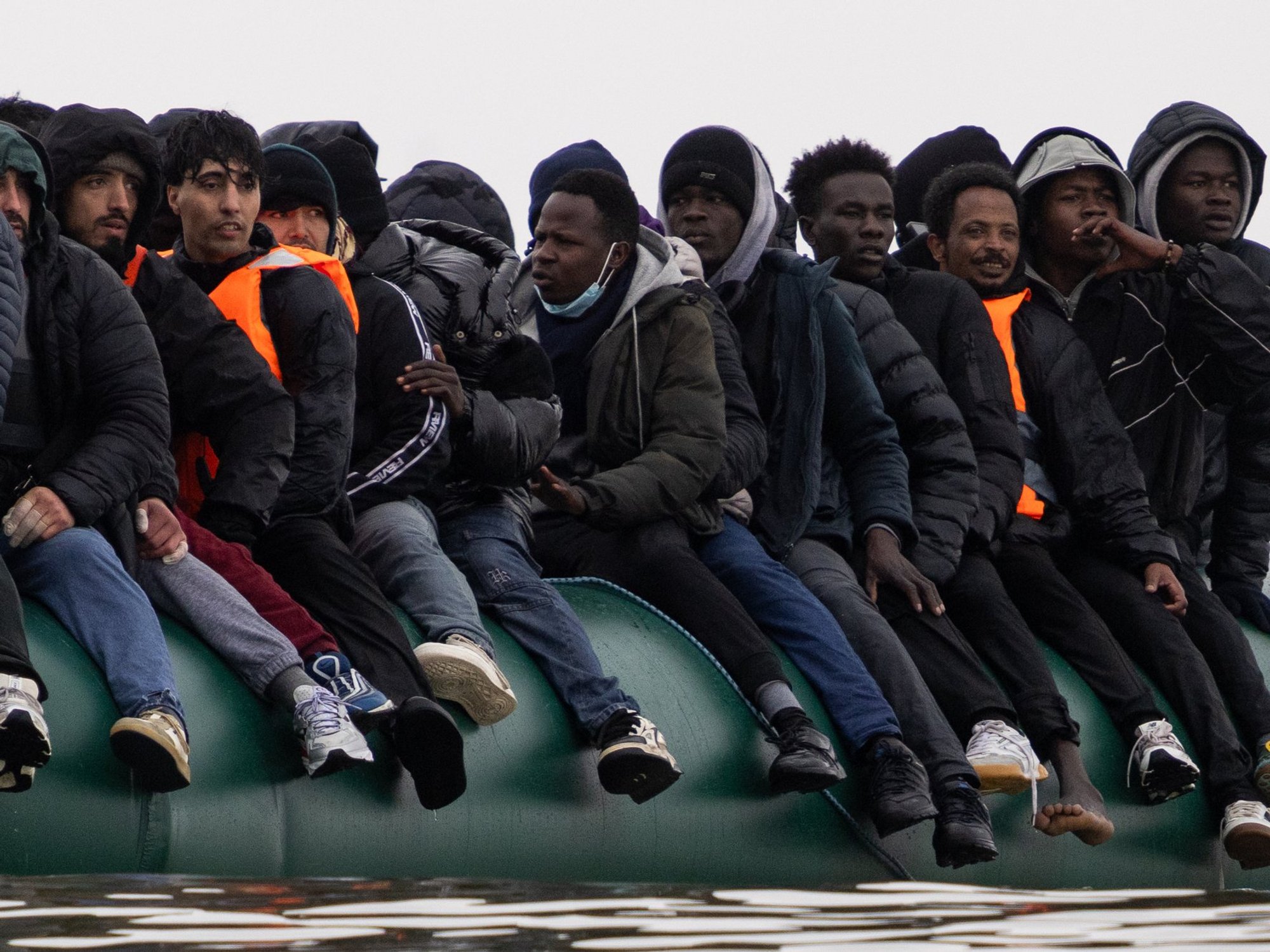 Smuggling gangs circulate 'how-to guide' to sneak illegal migrants into Britain