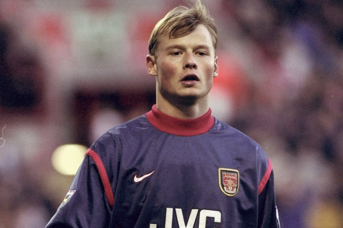 Former Arsenal goalkeeper Alexander Manninger dies aged 48 after car hit by train
