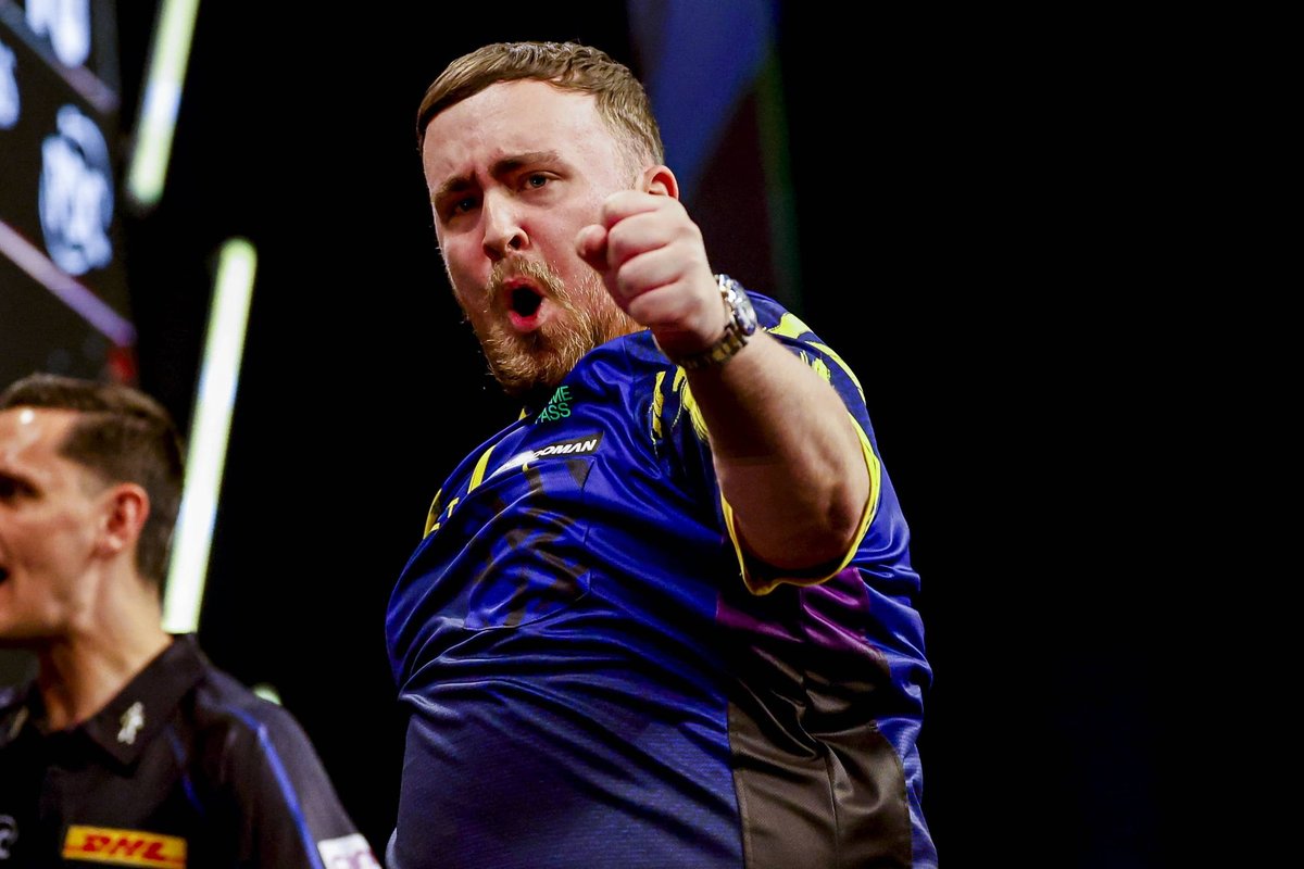 Luke Littler silences unforgiving crowd in Premier League opener after insulting home favourite