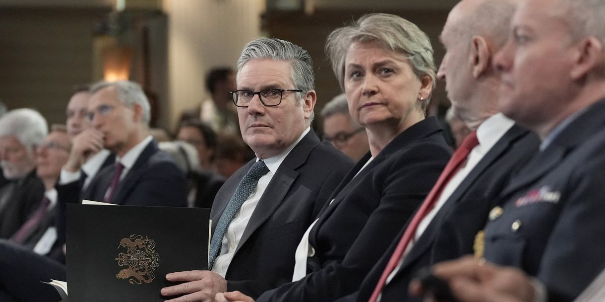 Keir Starmer sacks Foreign Office chief over Lord Mandelson vetting scandal Keir Starmer sacks Foreign Office chief over Lord Mandelson vetting scandal