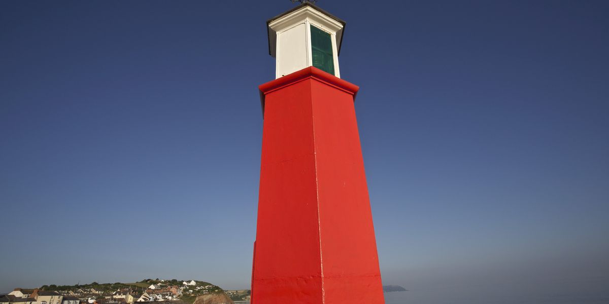 Council orders local landmark to be repainted because it’s been the wrong colour for 160 YEARS Council orders local landmark to be repainted because it’s been the wrong colour for 160 YEARS