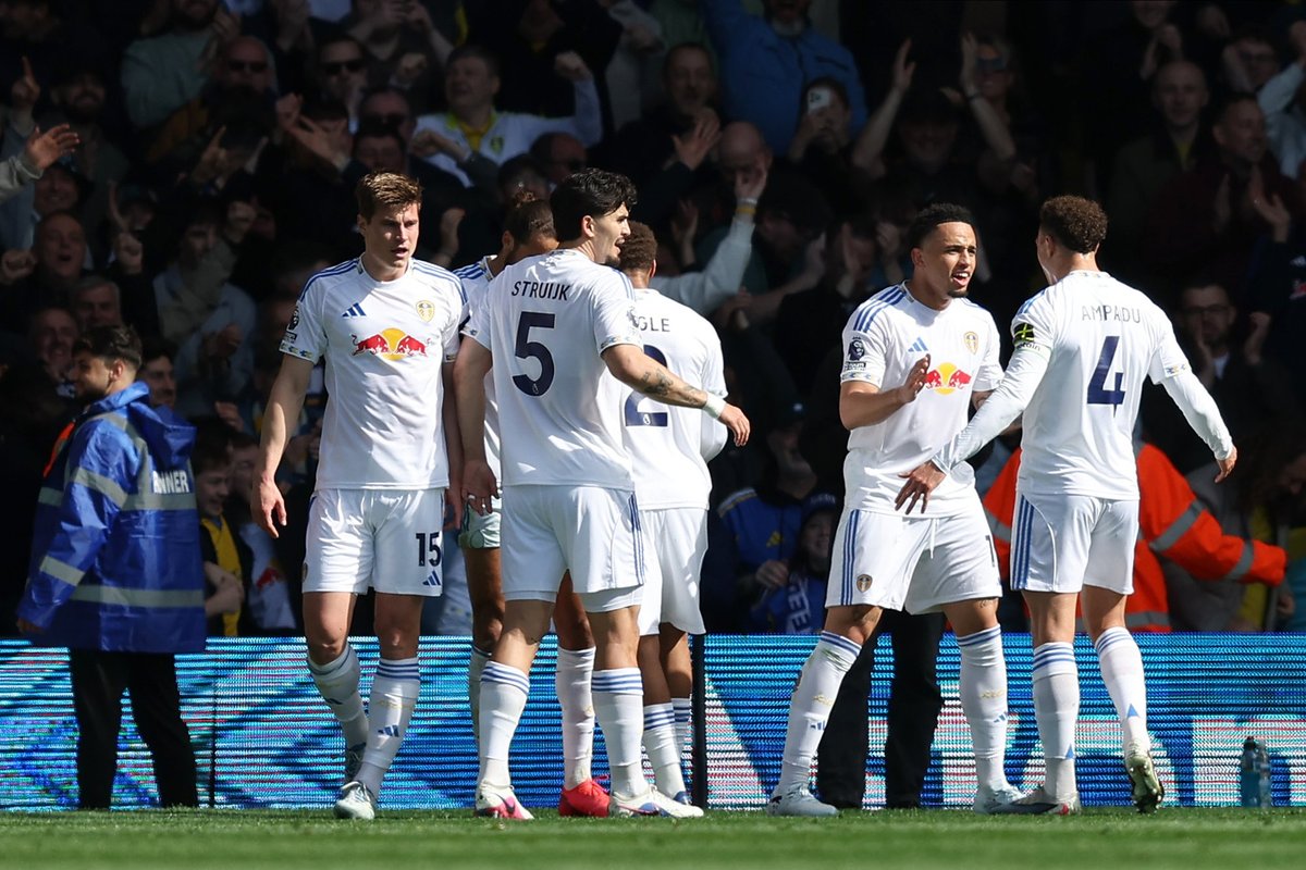 Leeds push Wolves to brink of Premier League relegation in another blow for Tottenham