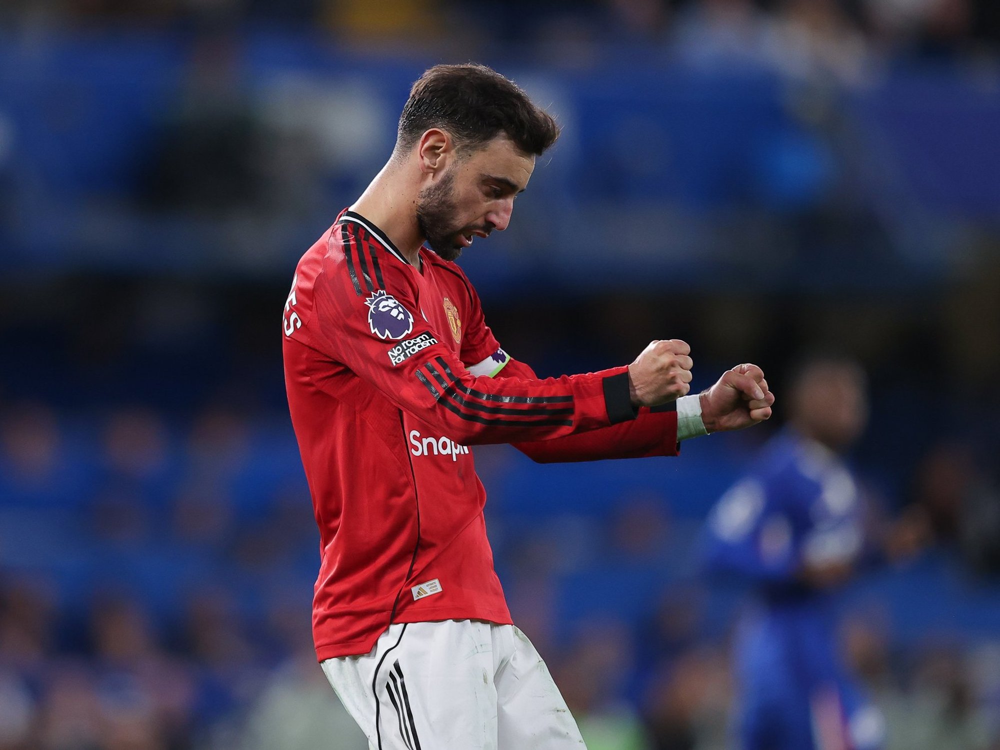 Bruno Fernandes comments speak volumes after Man Utd battle to narrow Chelsea win