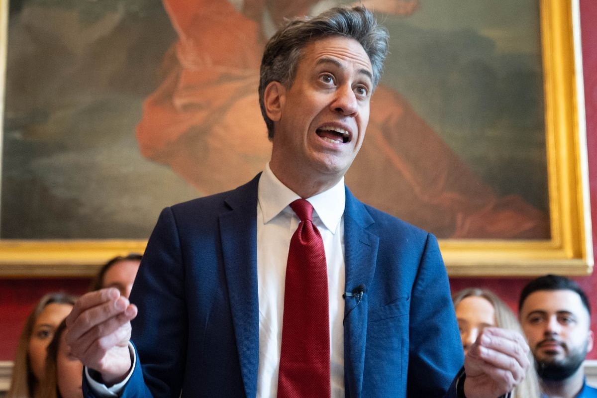 Ed Miliband to double down on clean power push and take huge swipe at net zero critics