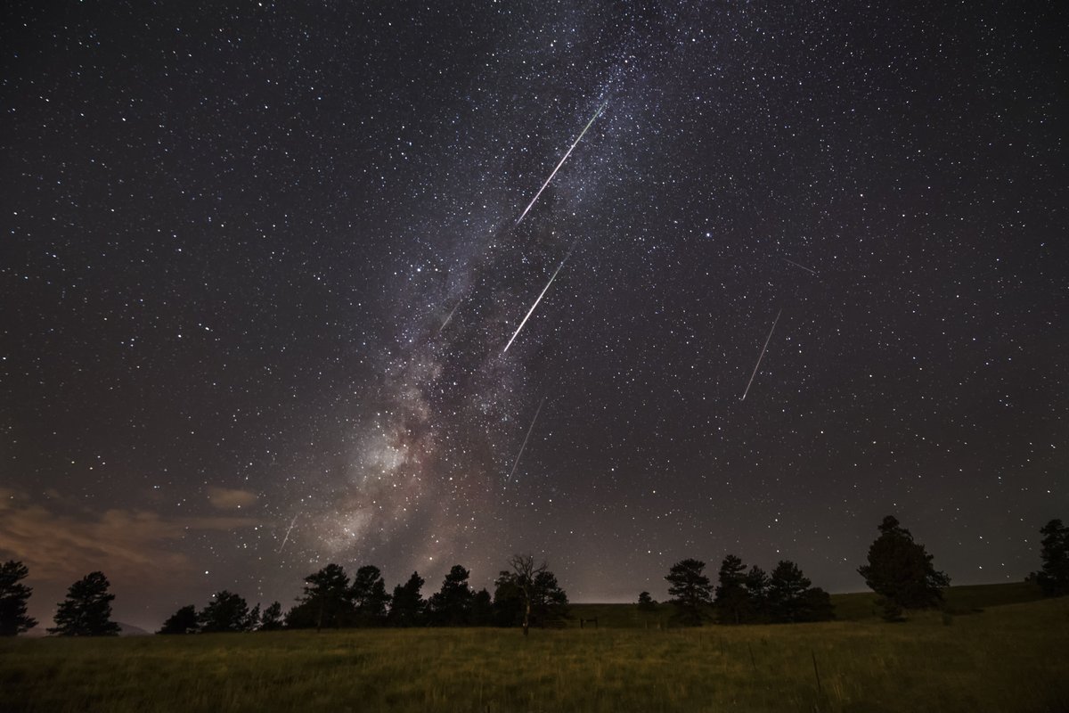 Britons to be treated to space spectacle this week as Lyrid Meteor Shower lights up moonless night skies