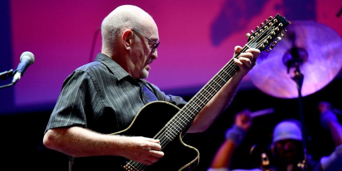 Dave Mason dies at 79 as tributes pour in for Traffic co-founder: ‘Lived a remarkable life’ Dave Mason dies at 79 as tributes pour in for Traffic co-founder: ‘Lived a remarkable life’