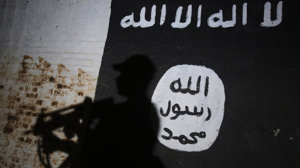Isis encourages Muslims to use Bondi Beach massacre as 'instruction manual' for copycat attacks
