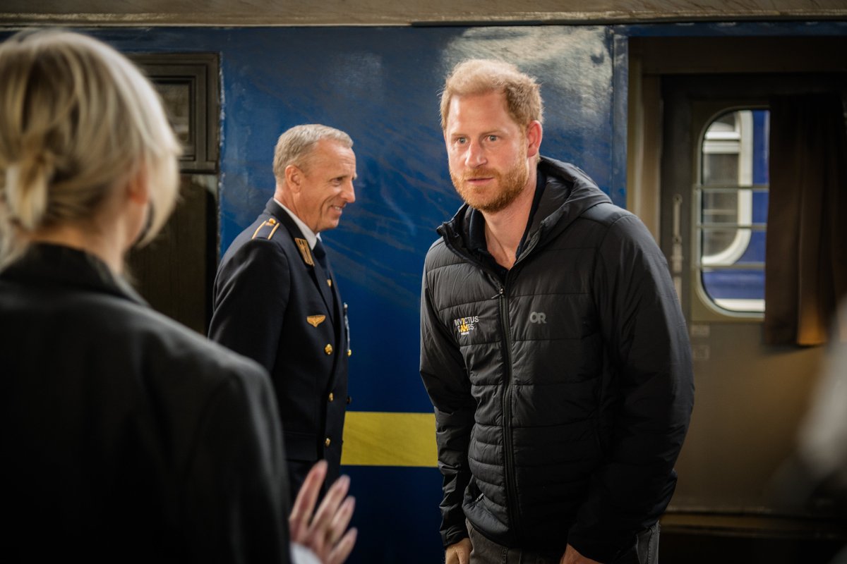 Prince Harry secretly travels from Poland to Ukraine on overnight train under the cover of darkness