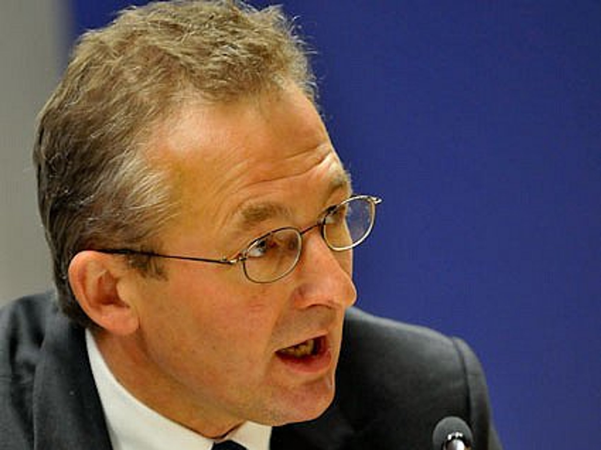 Labour's energy policy makes Britain an example of how NOT to tackle climate change, economist warns