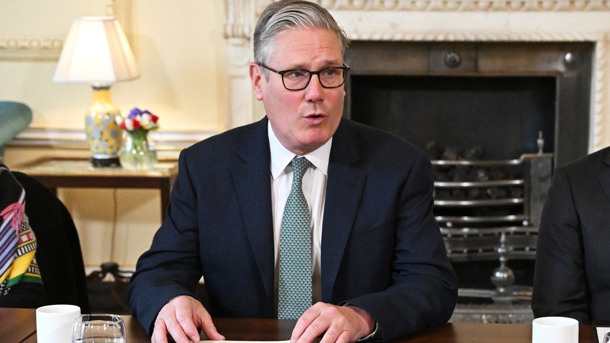 Labour MPs plan mega rebellion as they aim to remove Keir Starmer in just WEEKS