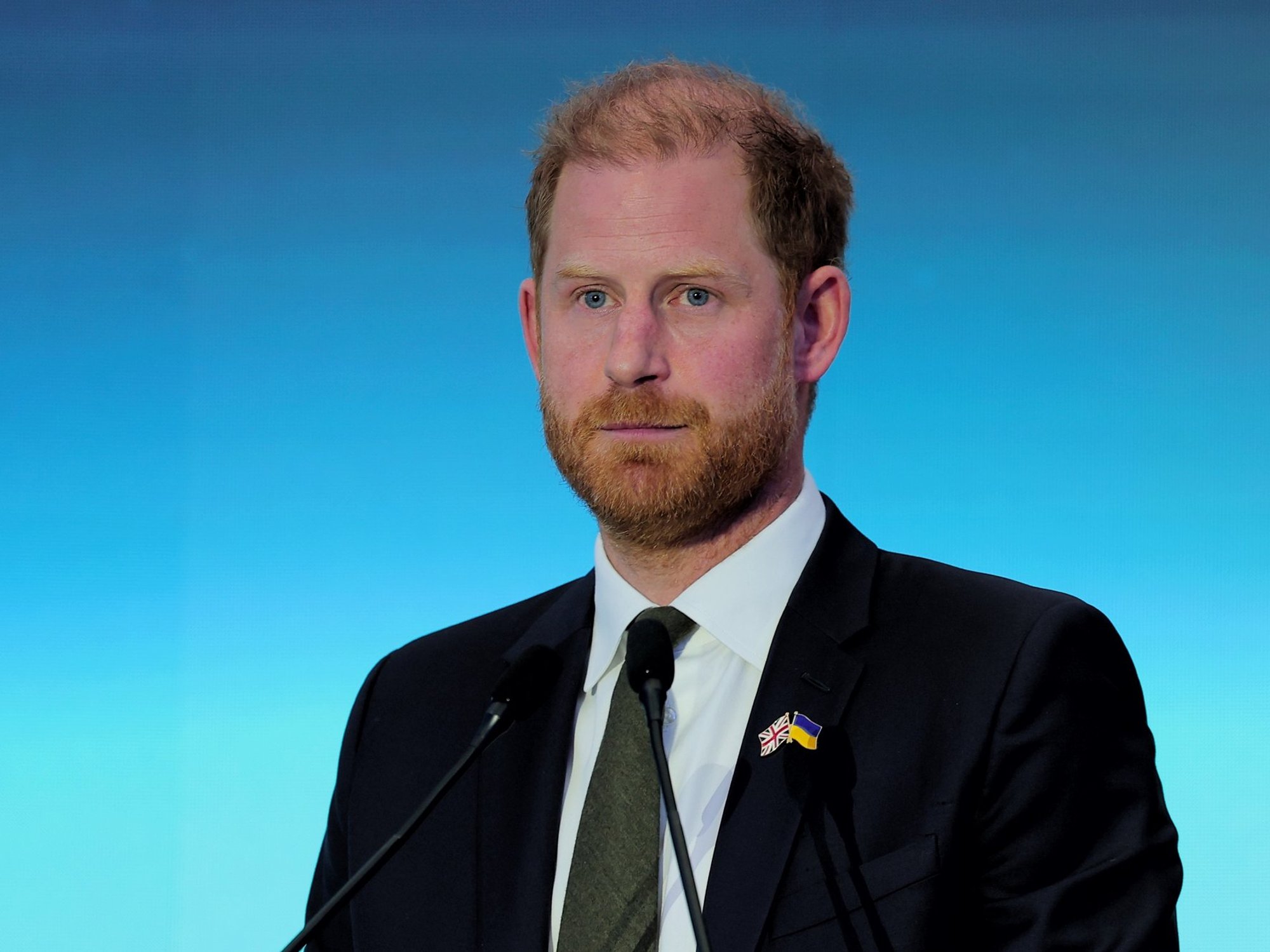 Prince Harry 'desperate to return to the royal fold' after bold claims during Ukraine trip