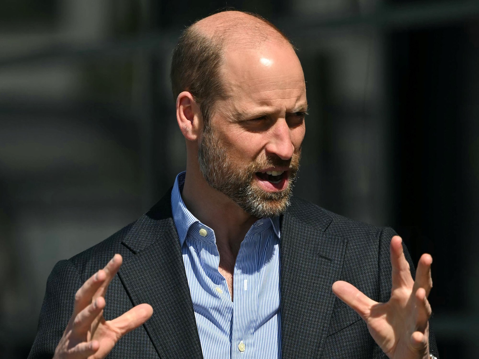 Prince William issues touching tribute to Wales rugby legend