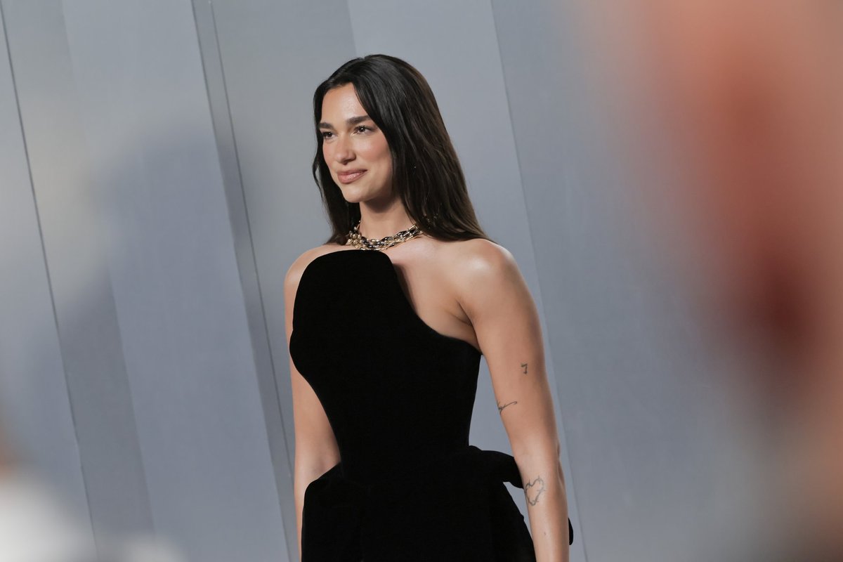 Tyson Fury and Anthony Joshua fight rocked as Dua Lipa snubs offer