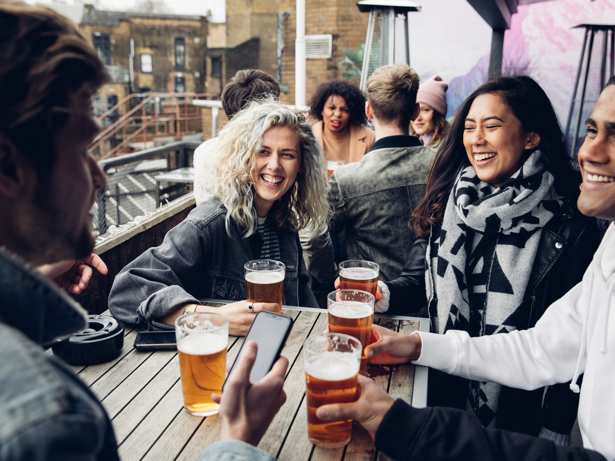 Cost of pint of beer hits £10 in Britain for the first time as rise in wages and taxes blamed