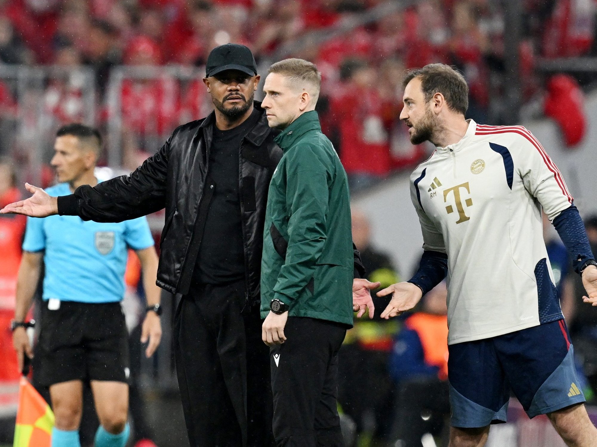 Vincent Kompany rages at referee after PSG overcome Bayern Munich to reach Champions League final