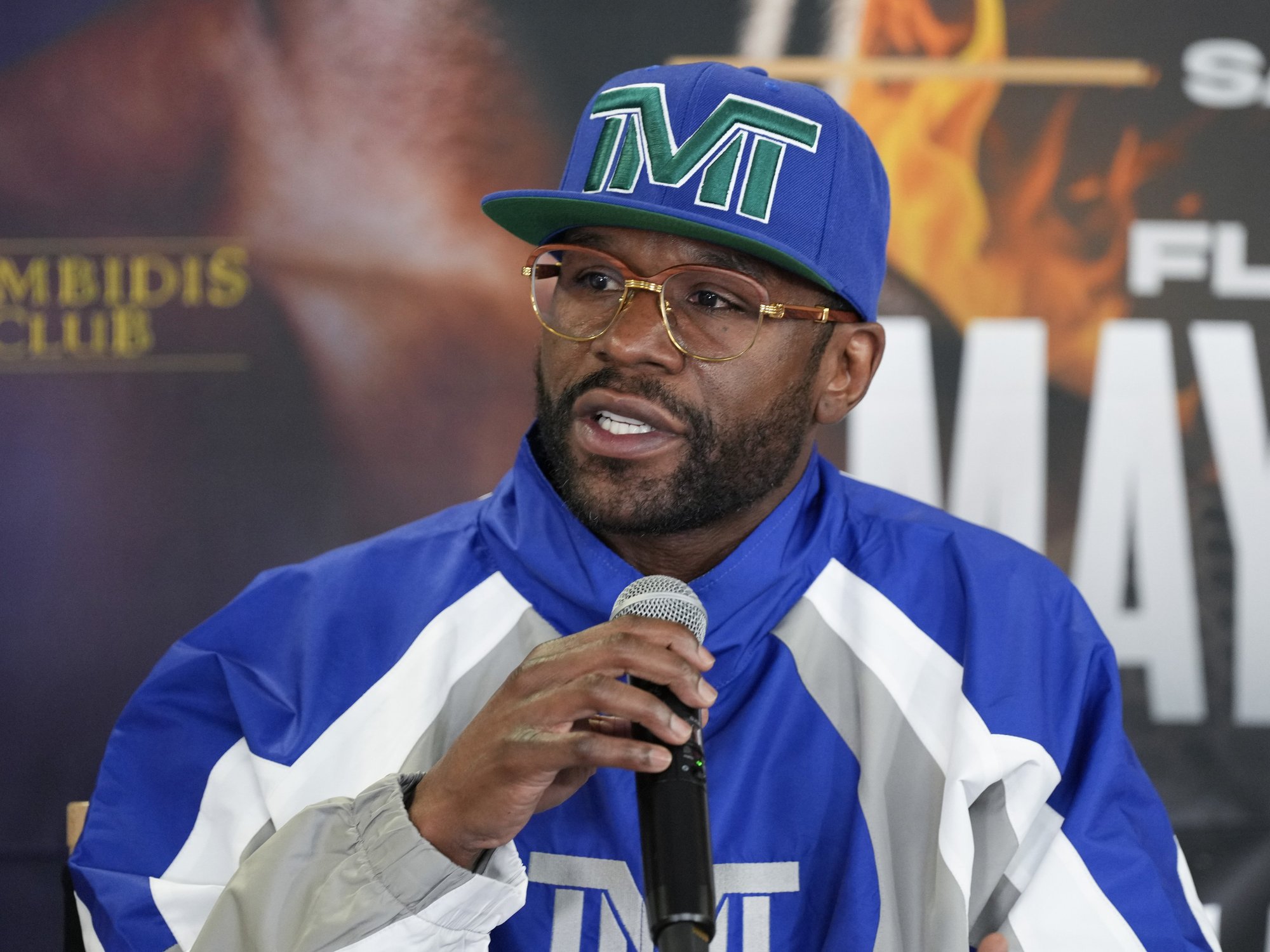 Floyd Mayweather responds to financial trouble reports amid Manny Pacquiao fight update