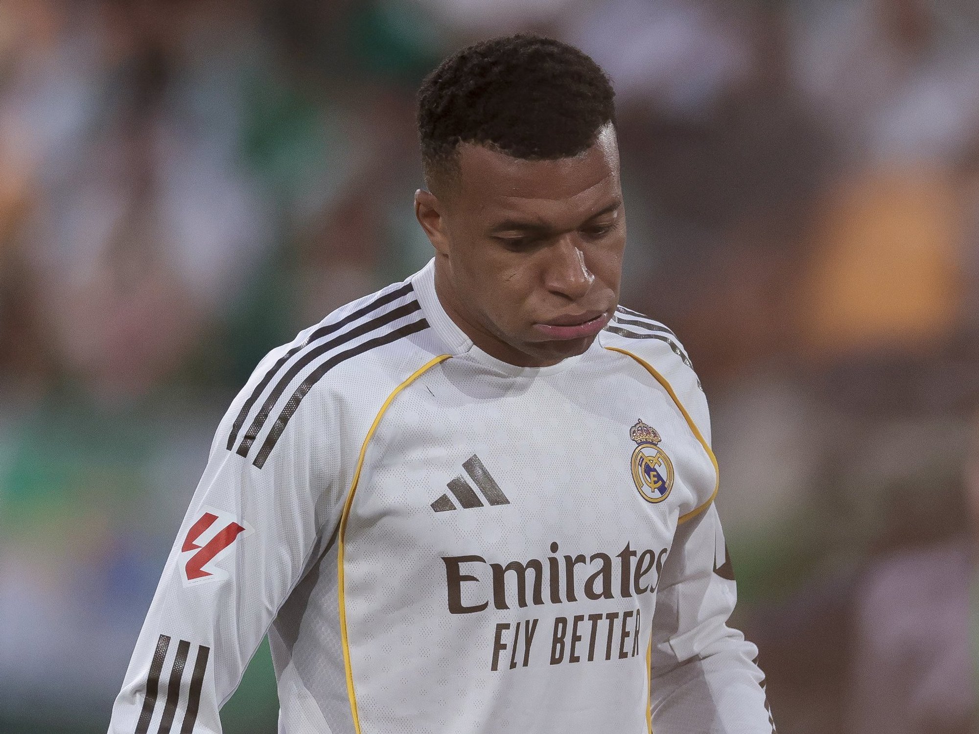 Kylian Mbappe bombshell stuns Real Madrid teammates ahead of crunch Barcelona match
