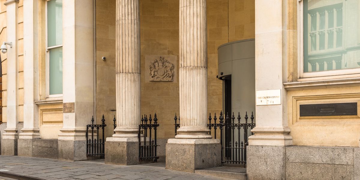 Hospital worker jailed for ‘falling in love’ with dangerous psychiatric patient Hospital worker jailed for ‘falling in love’ with dangerous psychiatric patient