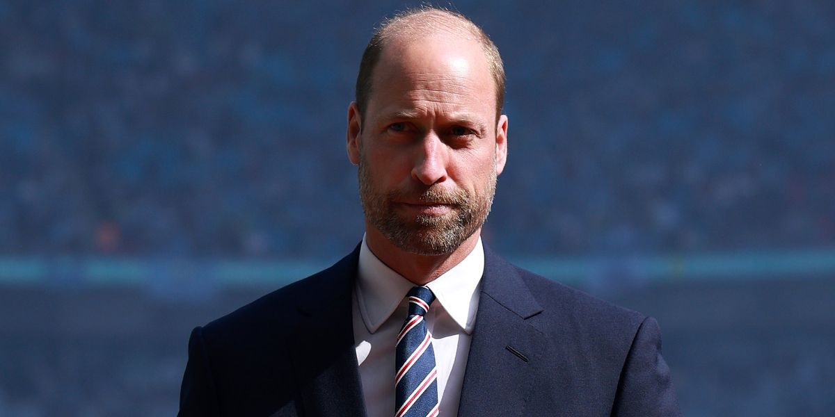 Prince William to present FA Cup trophy to winners of Manchester City and Chelsea’s Wembley showdown Prince William to present FA Cup trophy to winners of Manchester City and Chelsea’s Wembley showdown