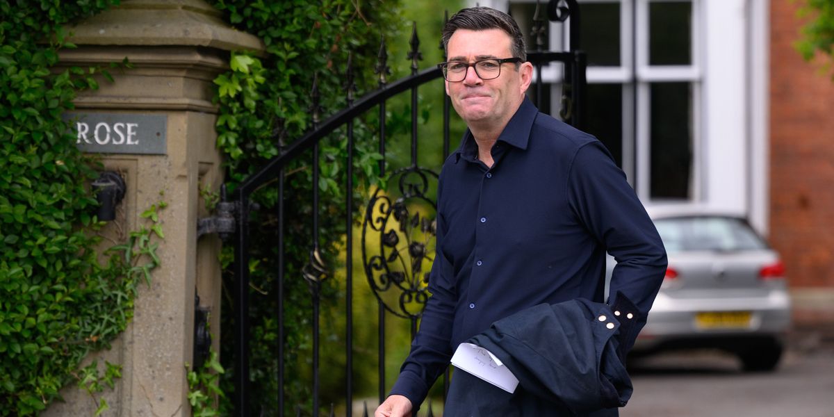 Andy Burnham confirms he is running for Labour leadership in bid to ‘save party’ Andy Burnham confirms he is running for Labour leadership in bid to ‘save party’