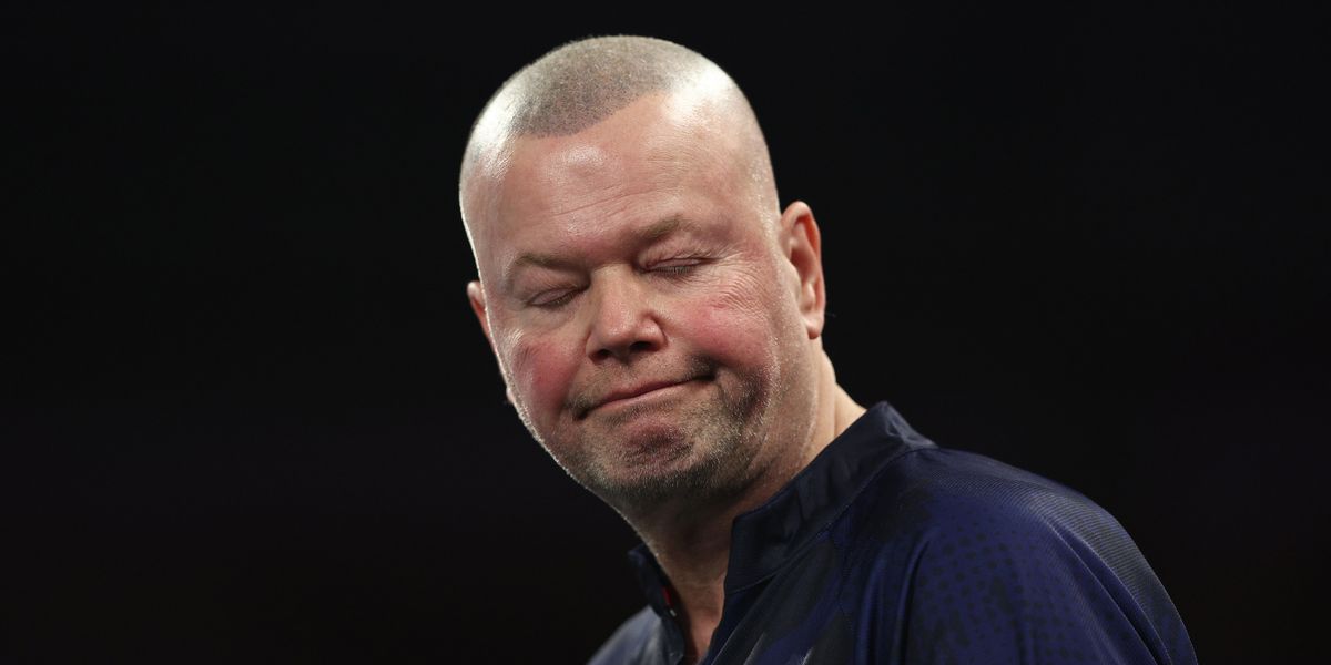 Five-time world darts champion moves to UK in bid to save career Five-time world darts champion moves to UK in bid to save career
