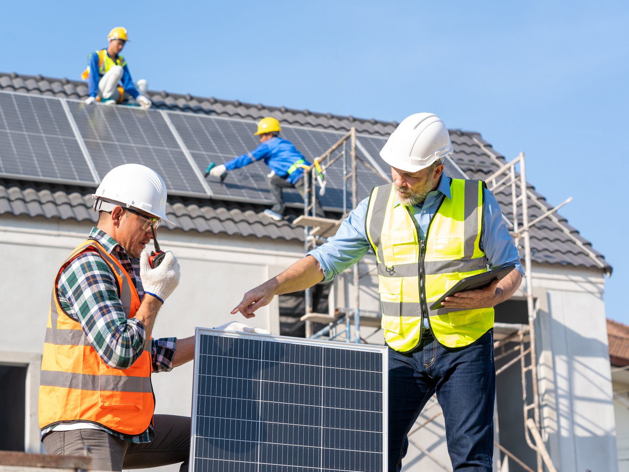 Labour 'carefully considering' making it illegal to work when it is 'too hot'