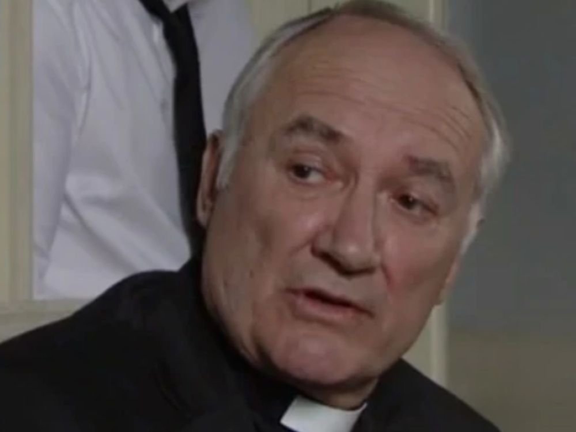 BBC EastEnders star Michael Keating dies at 79 as tributes flood in for 'wonderful man'