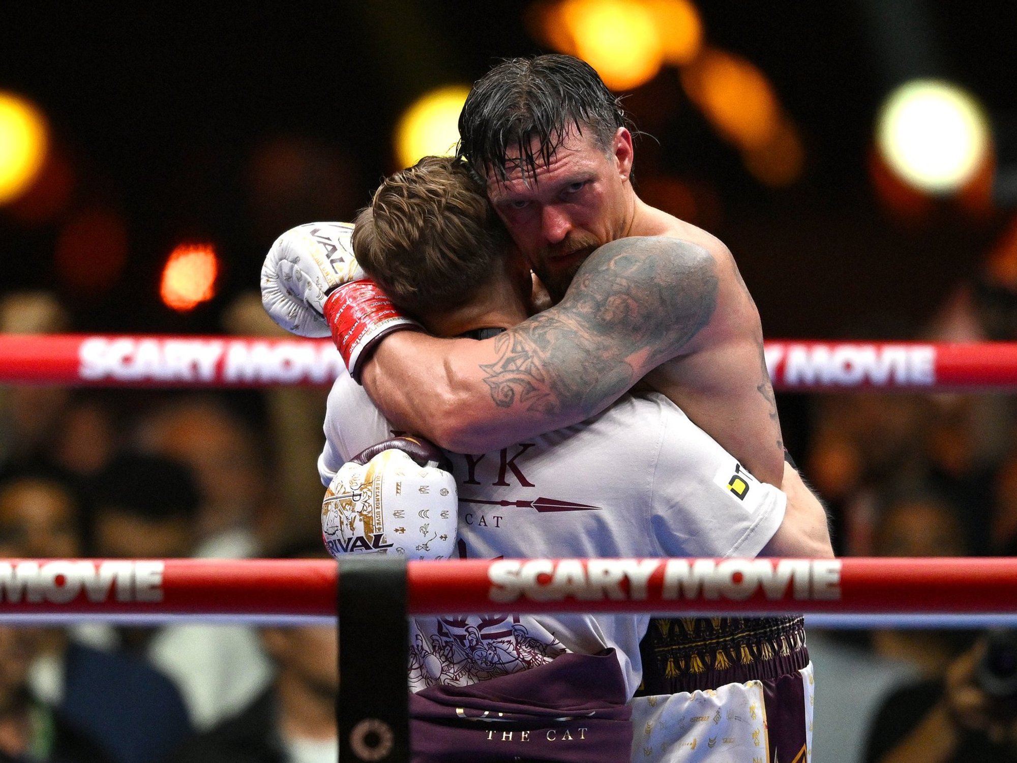 Oleksandr Usyk reveals devastating text from daughter after win over Rico Verhoeven