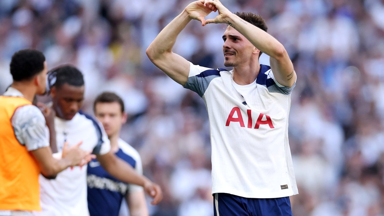 Tottenham star bursts into tears after scoring huge goal in Everton match