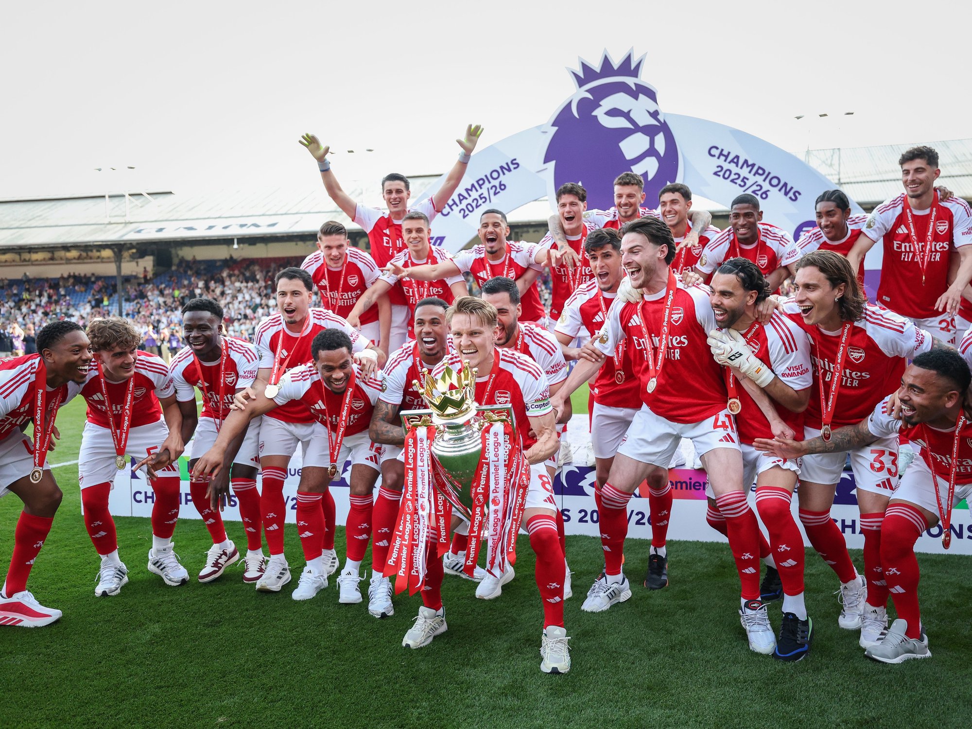 Tottenham players risk fan fury by joining Arsenal Premier League title celebrations