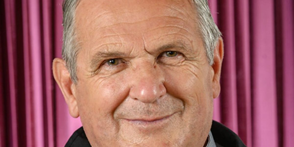 Labour councillor lasts just 20 minutes as local authority’s chairman Labour councillor lasts just 20 minutes as local authority’s chairman