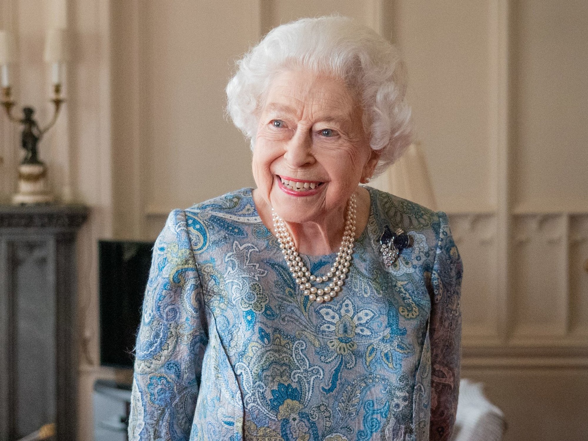 Queen Elizabeth II exhibition extended by six months to meet extraordinary level of public interest