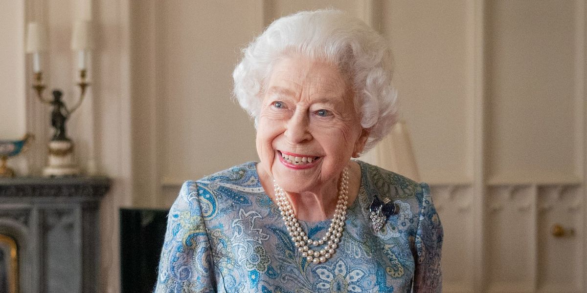 Queen Elizabeth II exhibition extended by six months to meet extraordinary level of public interest Queen Elizabeth II exhibition extended by six months to meet extraordinary level of public interest