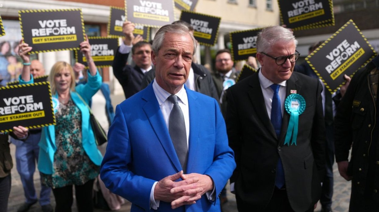 Nigel Farage demands snap general election if Keir Starmer toppled as PM
