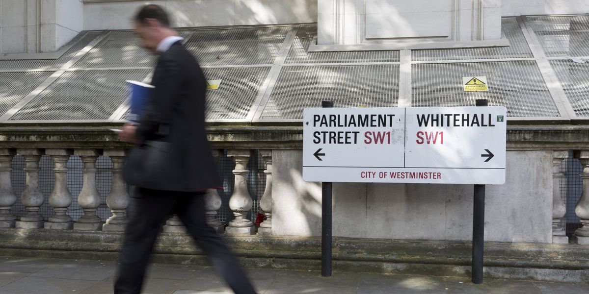 Dossier reveals 61% of top Whitehall mandarins haven’t worked in private sector Dossier reveals 61% of top Whitehall mandarins haven’t worked in private sector