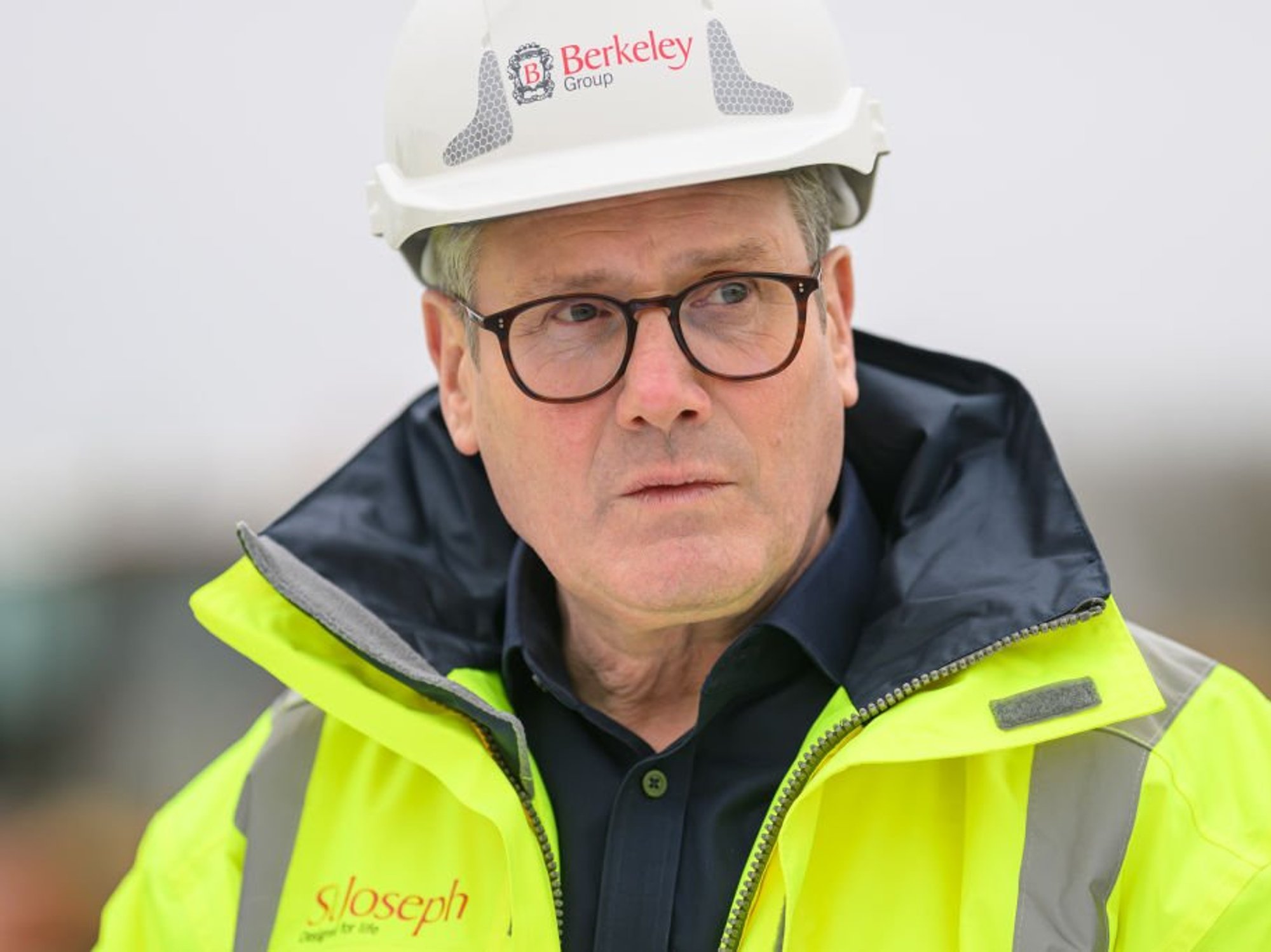 Keir Starmer challenged to rethink North Sea drilling by ministers - 'Small changes make a differ...