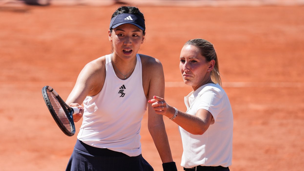French Open cheat row breaks out with player booed on court and handshake refused