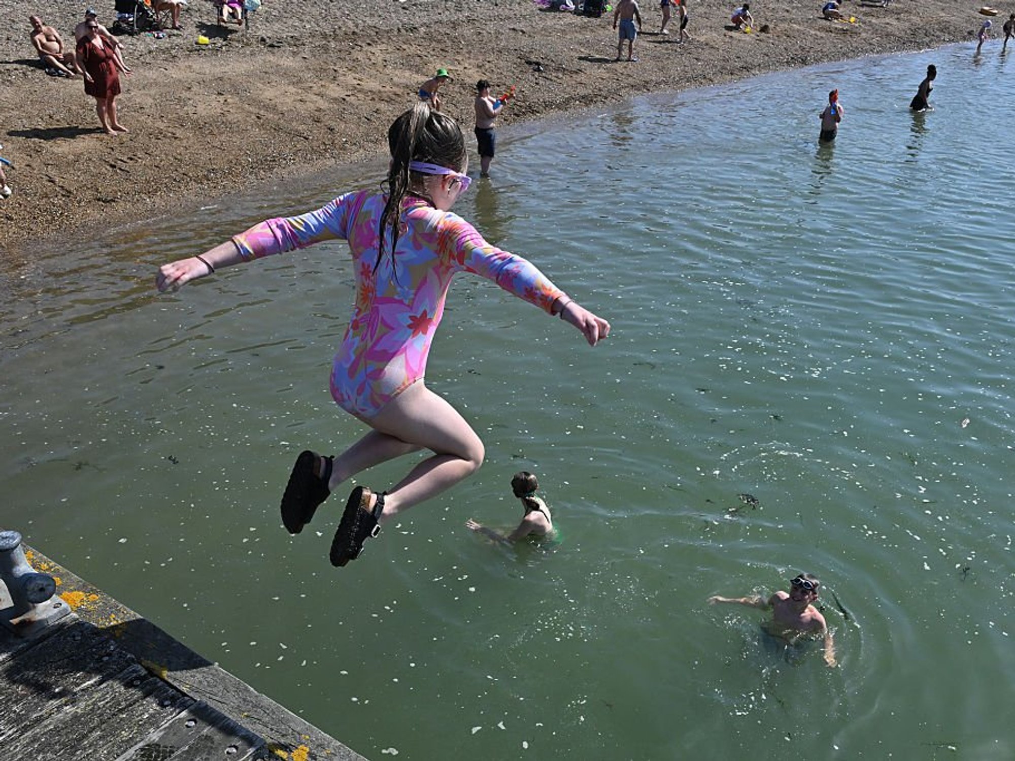 One in four children leaves primary school unable to swim as child deaths double