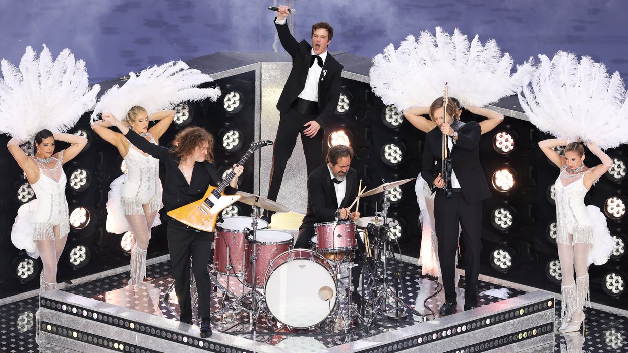 The Killers accused of miming before Arsenal and PSG Champions League final