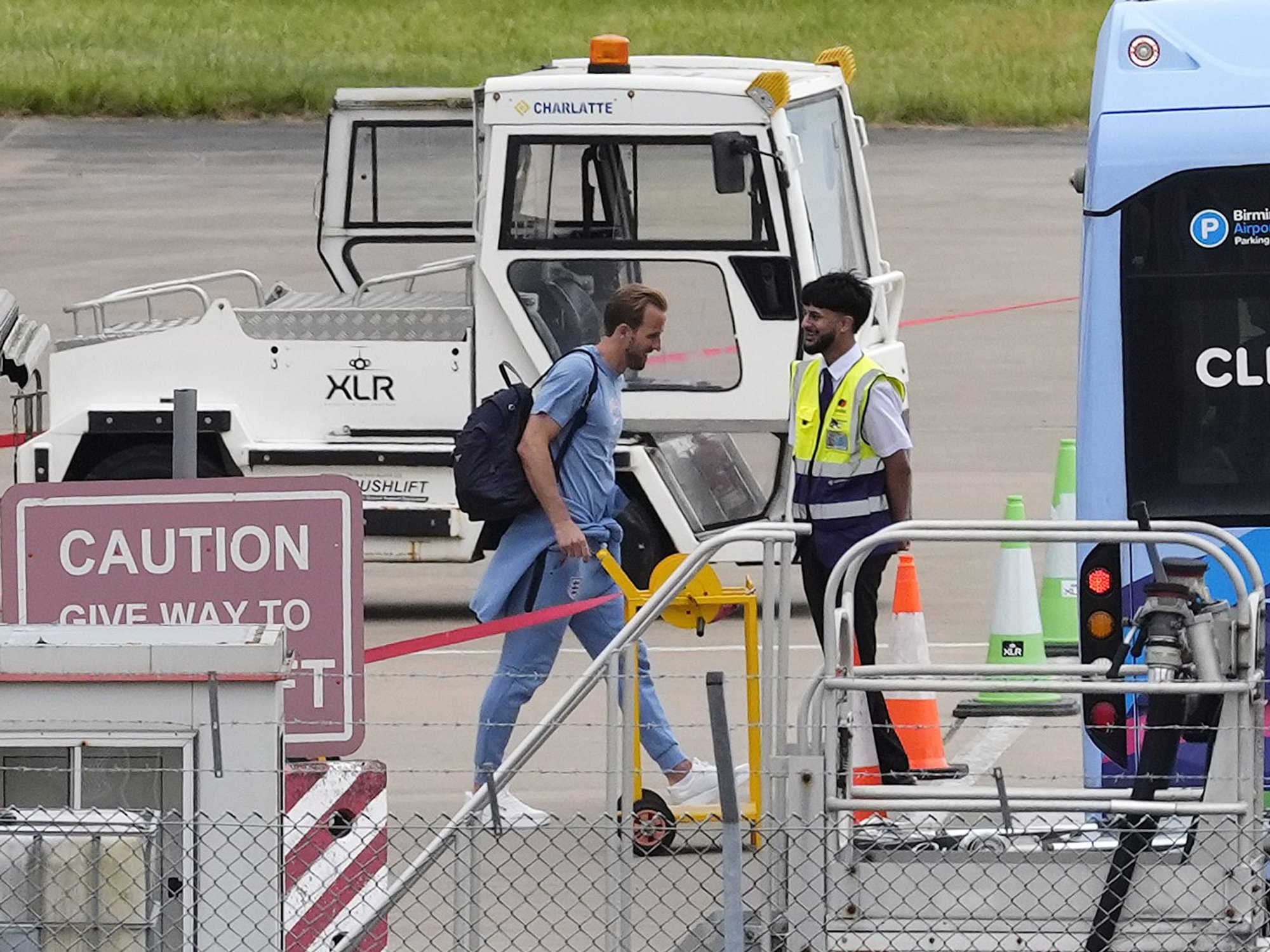 England fly to World Cup with Harry Kane and Thomas Tuchel dreaming of ending 60 years of hurt