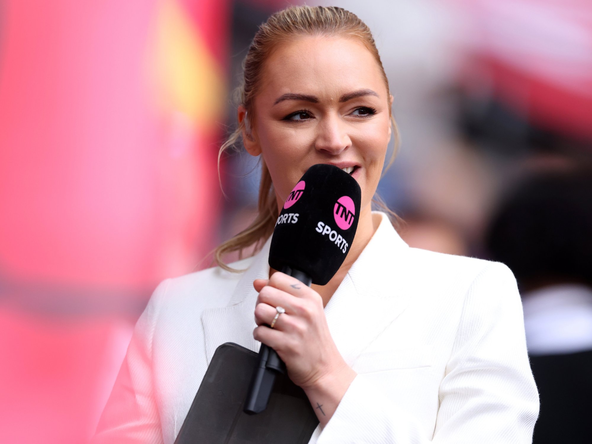 Laura Woods forced to respond after Scotland fans accuse presenter of England bias ahead of World Cup