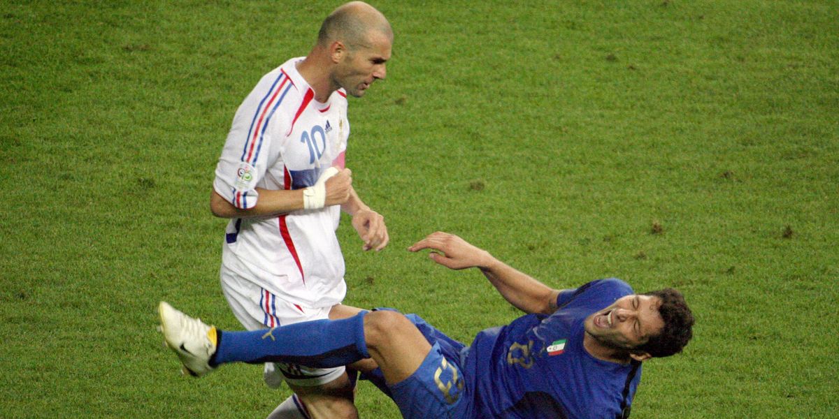 Zinedine Zidane’s infamous headbutt and why he did it in 2006 World Cup final Zinedine Zidane’s infamous headbutt and why he did it in 2006 World Cup final