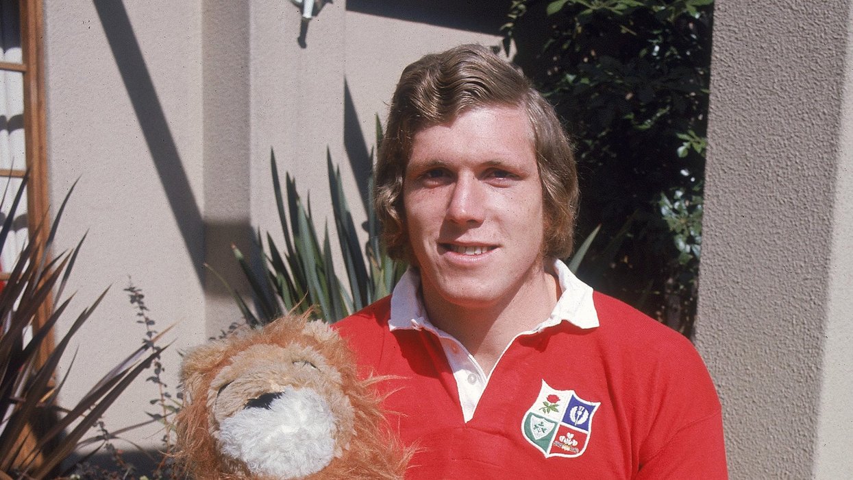 Former Ireland captain and Lions star Fergus Slattery dies aged 77