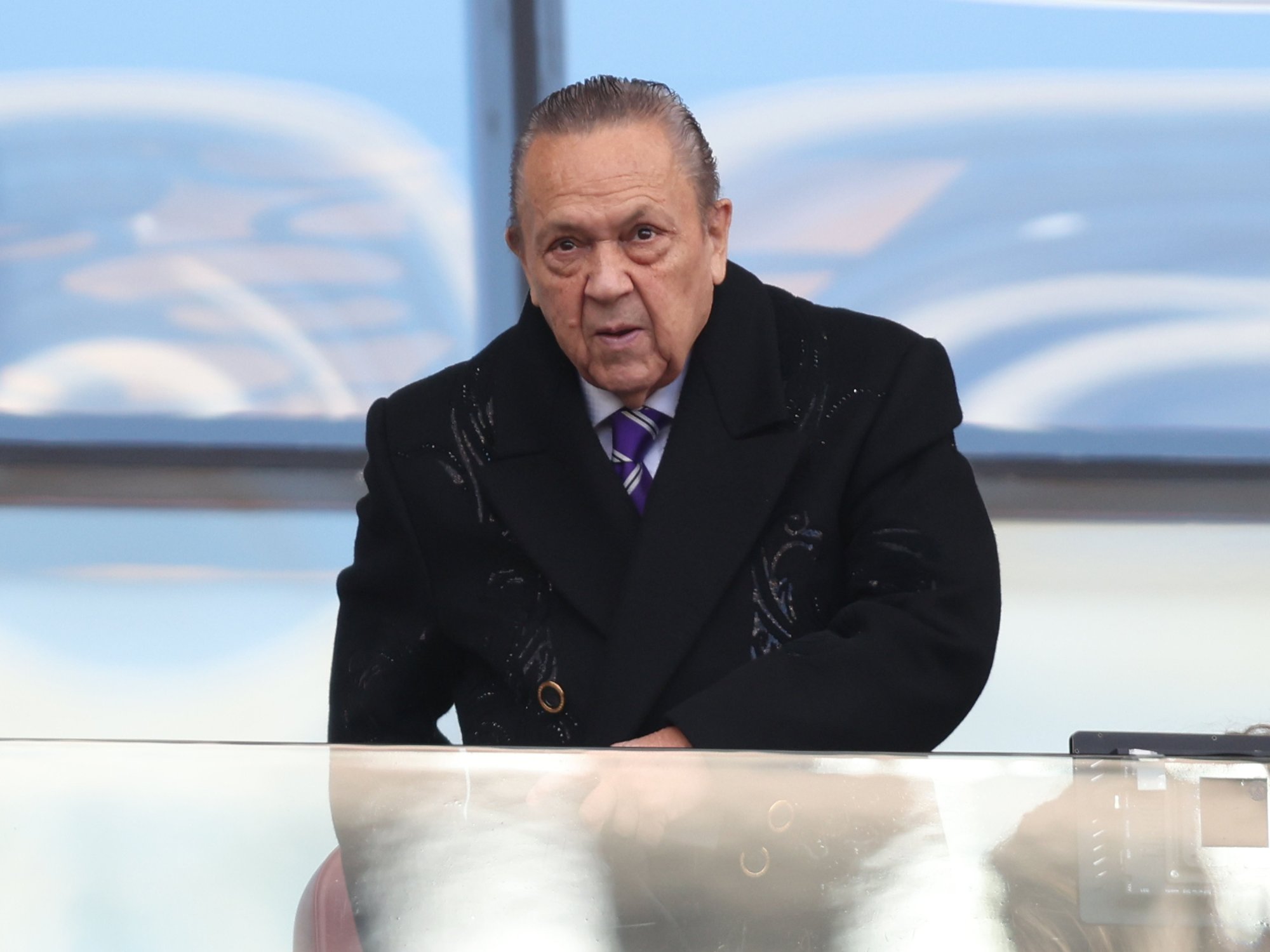 David Sullivan quits West Ham after being aware of 'serious historic allegations'