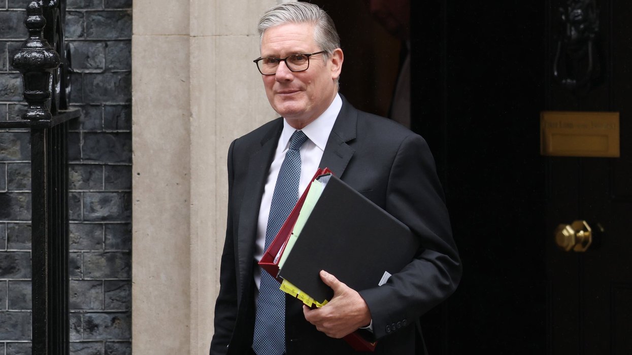 Keir Starmer set to impose internet restrictions on millions of Britons within days