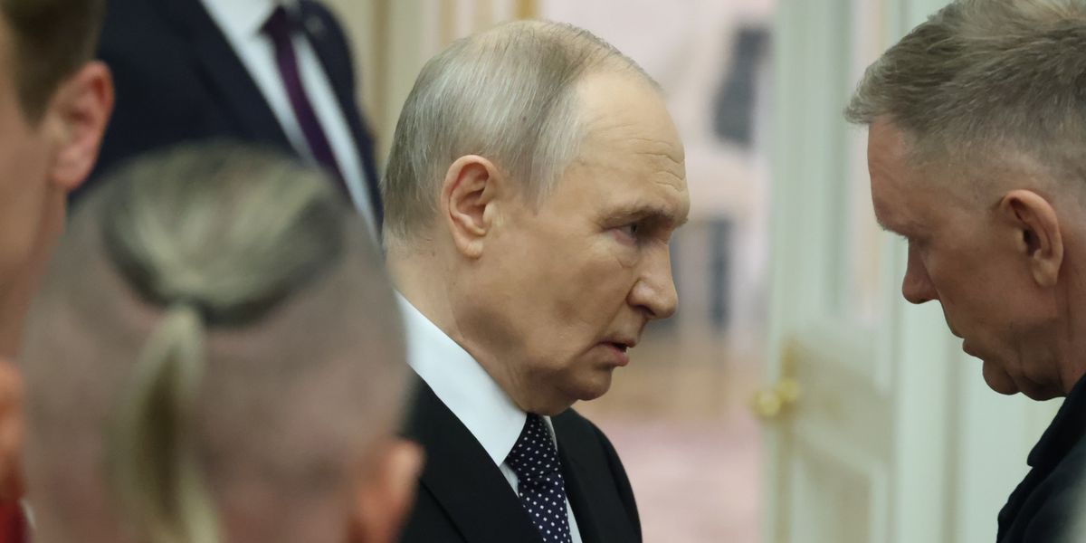 Kremlin switches off CCTV protecting Vladimir Putin over assassination fears