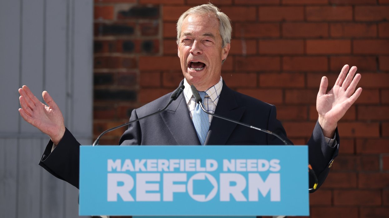 Nigel Farage warns Restore voters risk handing 'most left-wing PM of modern times' keys to No10
