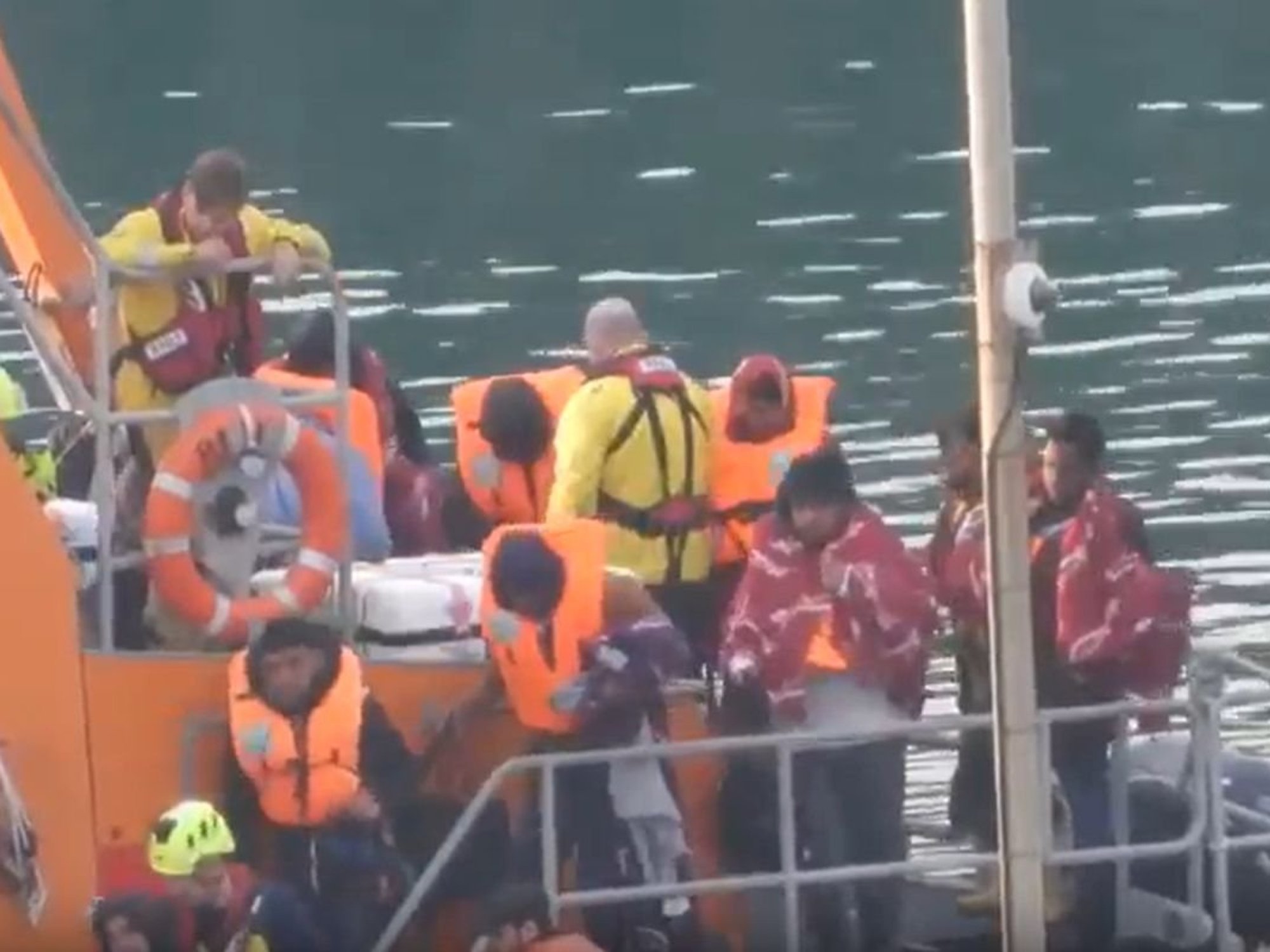 Illegal migrants make record 22-hour Channel crossing as hundreds arrive in UK